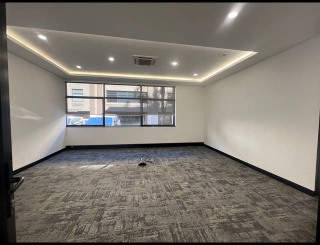 298M² OFFICE TO LET IN ILLOVO